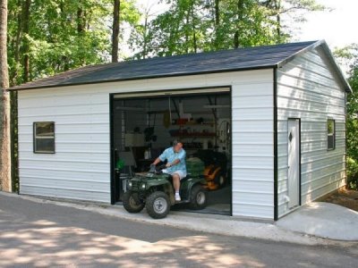 Boxed Eave Garage 3